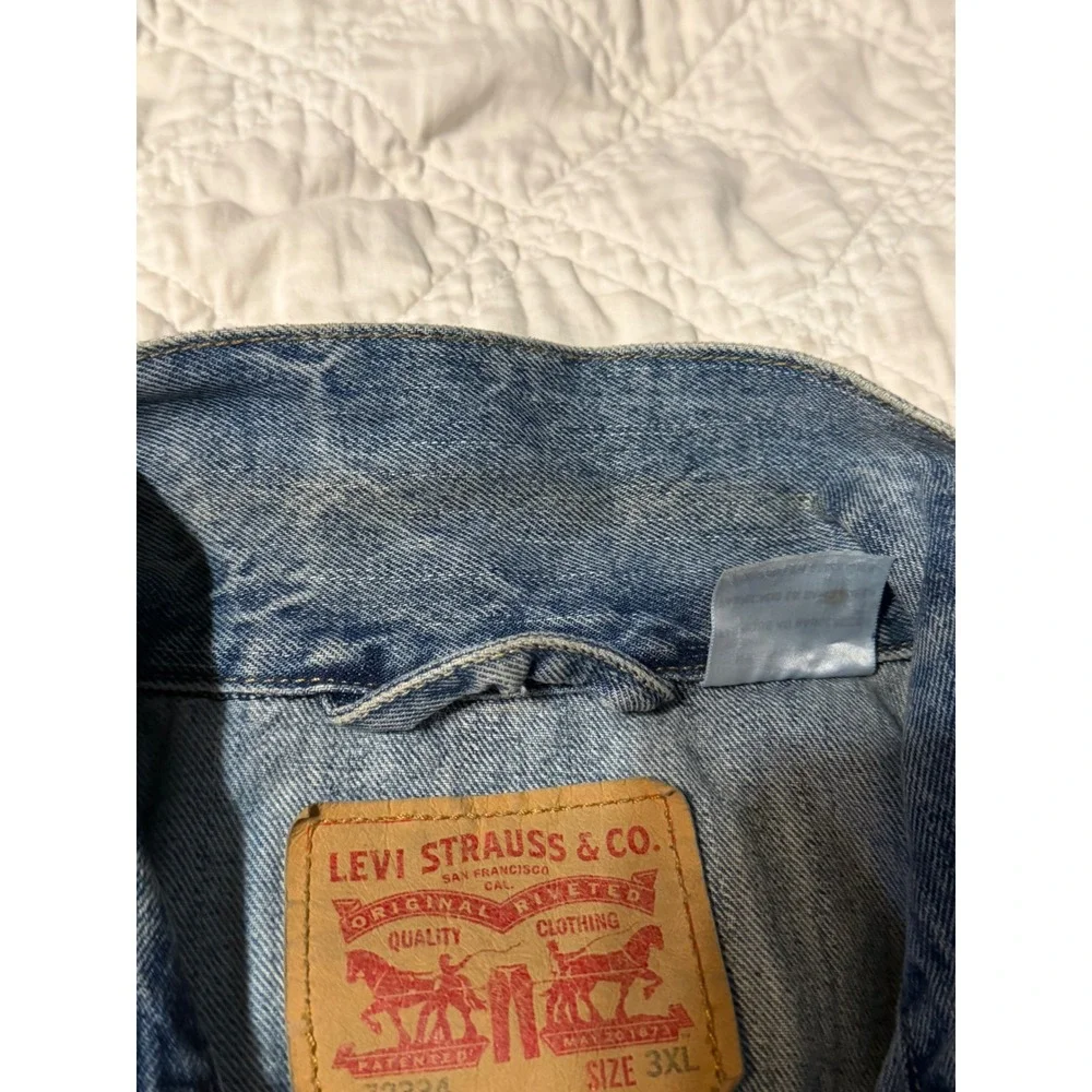 Levi's Trucker Jacket Mens 3XL Blue Light Wash Denim 72334 Button Front
